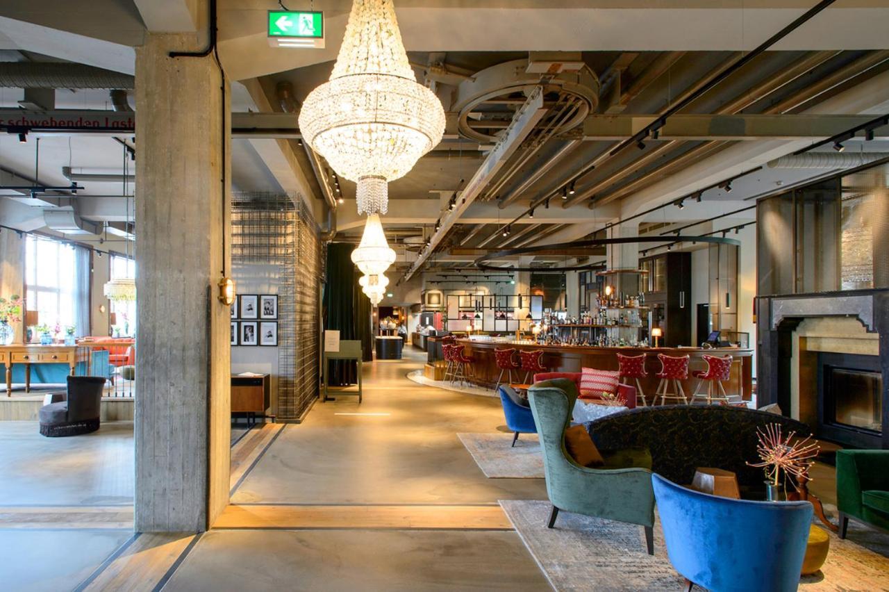 Das James Φλένσμπουργκ Εξωτερικό φωτογραφία The interior of the hotel