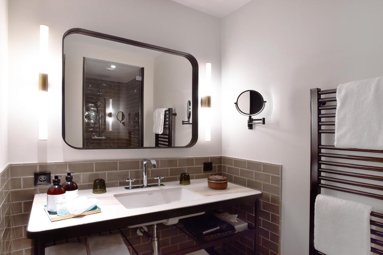 Das James Φλένσμπουργκ Εξωτερικό φωτογραφία Bathroom