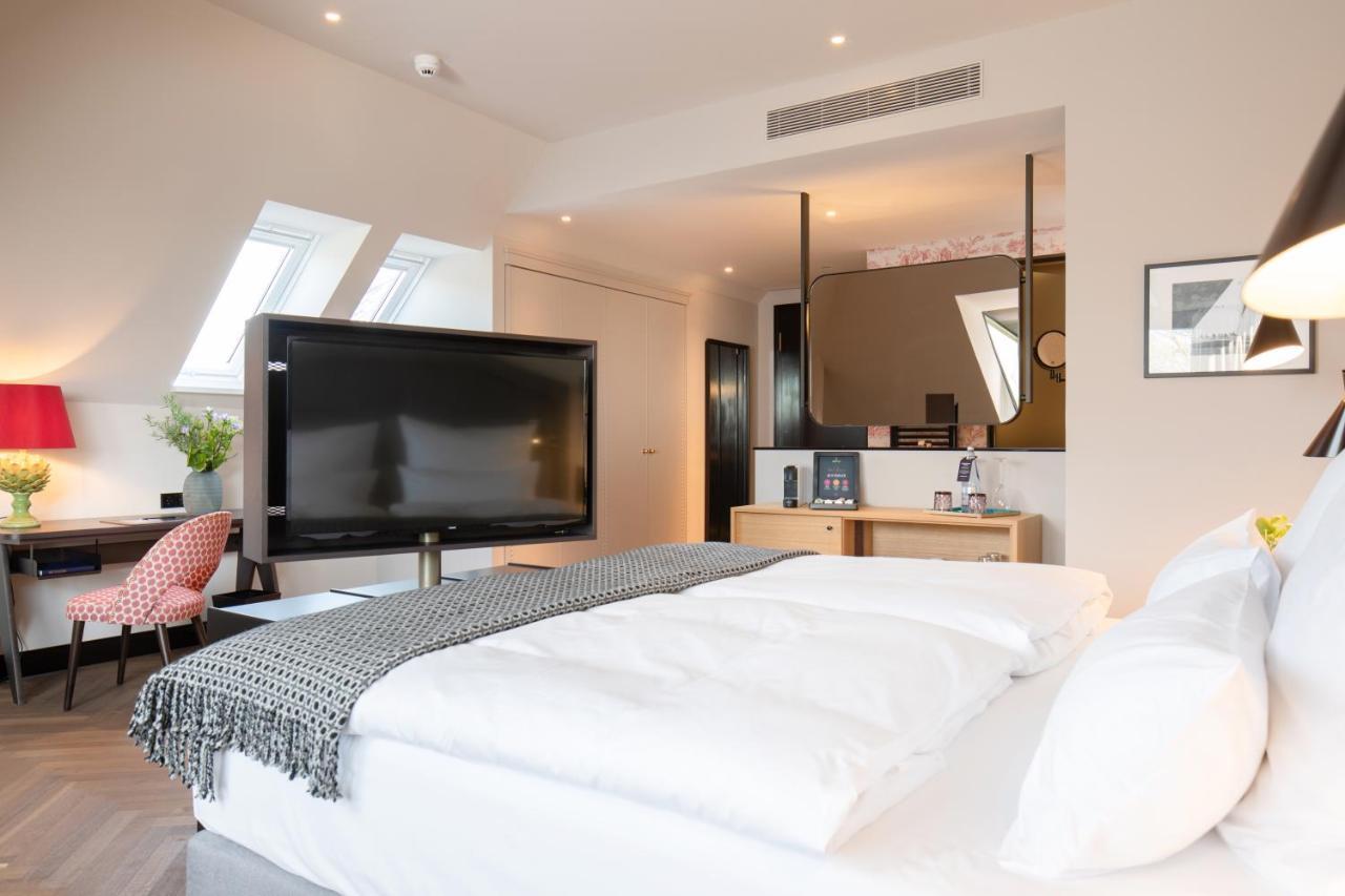 Das James Φλένσμπουργκ Εξωτερικό φωτογραφία Deluxe room